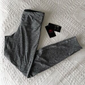 New Balance Black Athletic Leggings